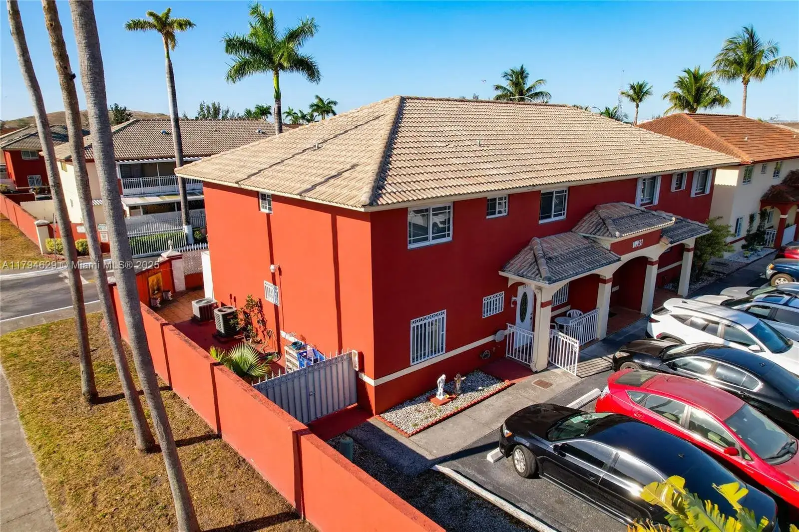 10933 W Okeechobee Rd # 101, Hialeah Gardens FL 33018