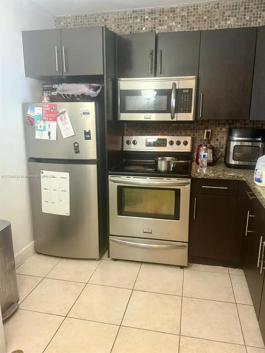 488 NW 165th St Rd # 512, Miami FL 33169 photo 4