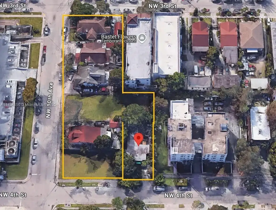 1020 NW 4th St, Miami FL 33128 photo 2