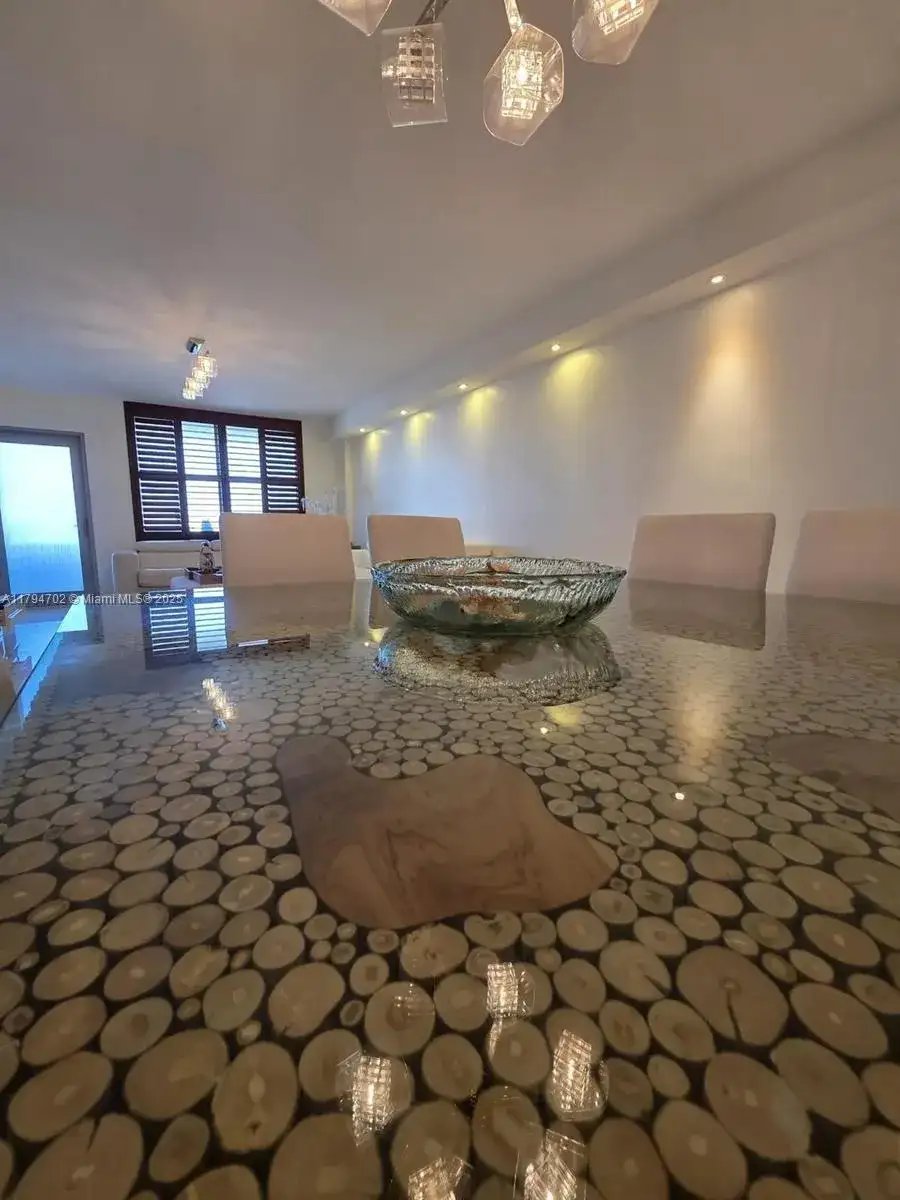 9225 Collins Ave # 1409, Surfside FL 33154 photo 5