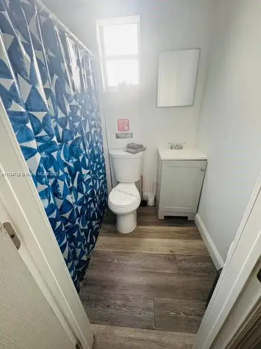 7638 N Miami Avenue # 1, Miami FL 33150 photo 3