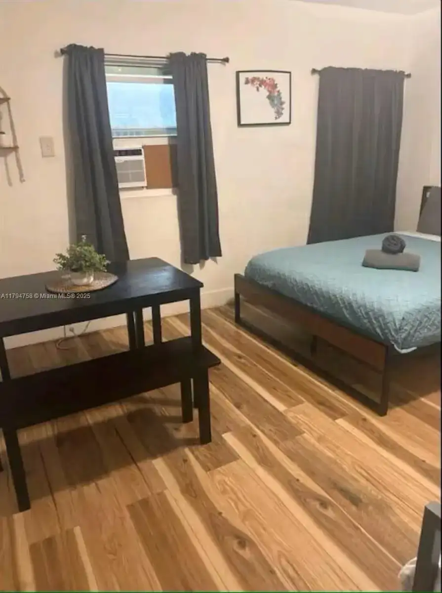 7638 N Miami Avenue # 5, Miami FL 33150 photo 3