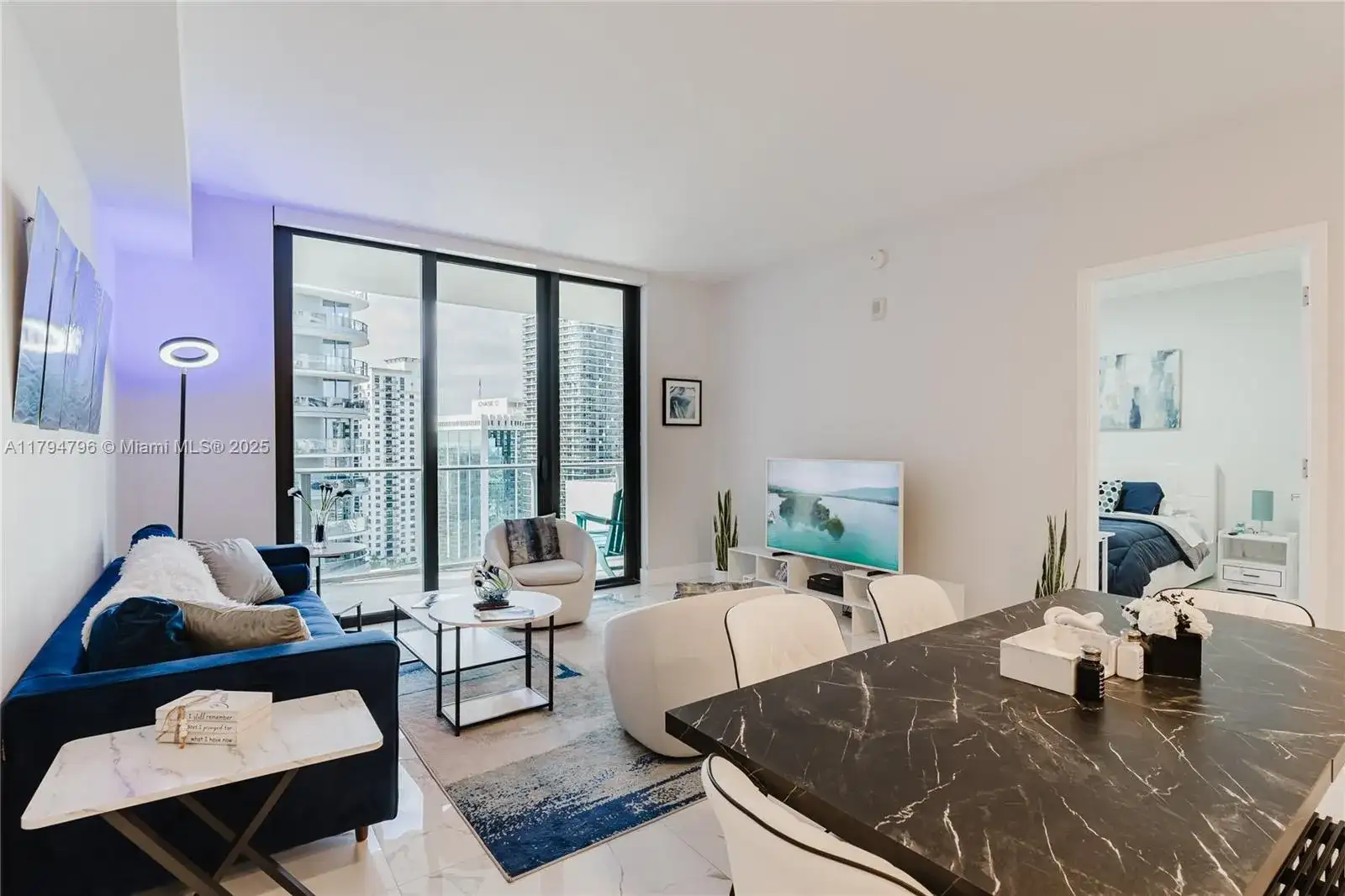 1010 Brickell Ave # 2709, Miami FL 33131 photo 3