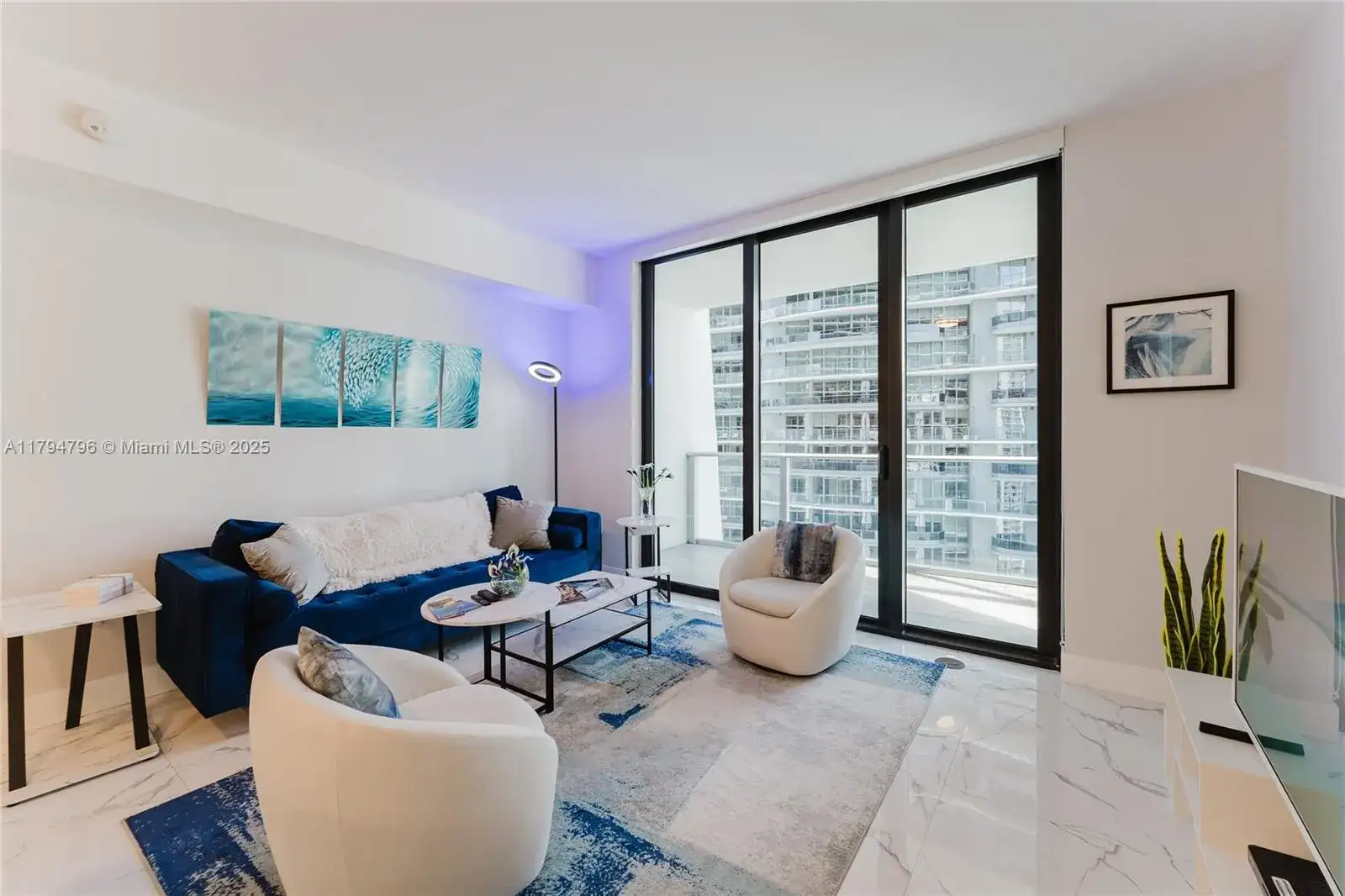 1010 Brickell Ave # 2709, Miami FL 33131 photo 4