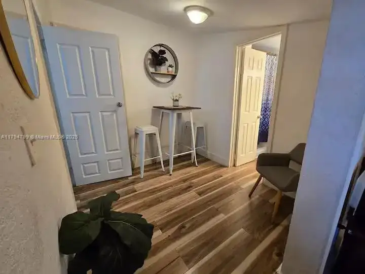 7638 N Miami Avenue # 8, Miami FL 33150 photo 2