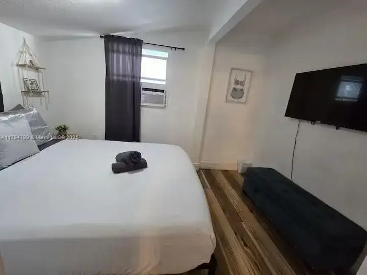 7638 N Miami Avenue # 8, Miami FL 33150 photo 4