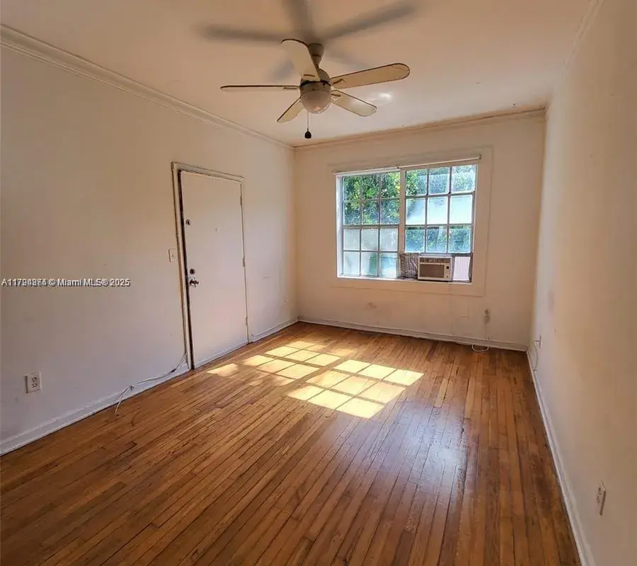842 Meridian Ave # 3A, Miami Beach FL 33139