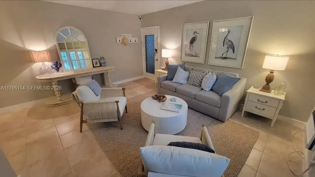 624 Orton Ave # 19, Fort Lauderdale FL 33304