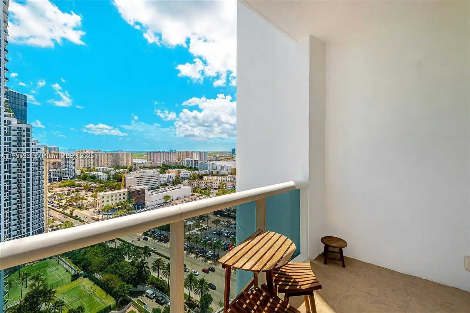 18201 Collins Ave # 3405, Sunny Isles Beach FL 33160 photo 4