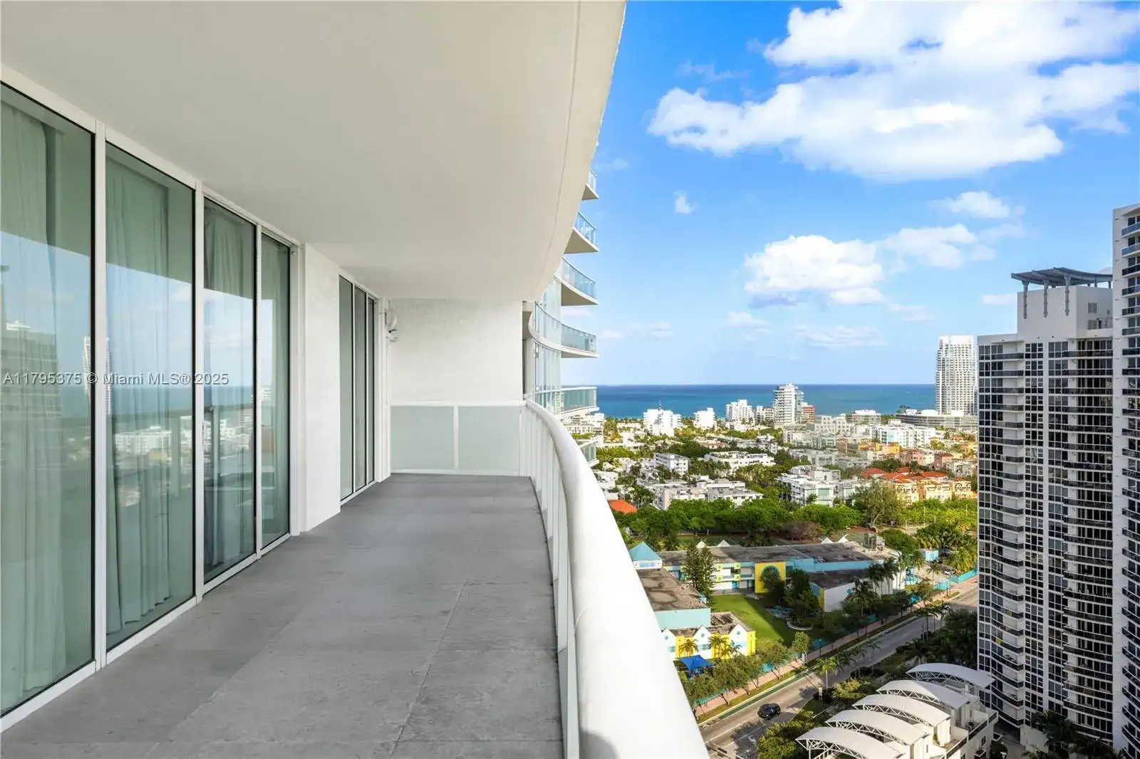 450 Alton Rd # 2303, Miami Beach FL 33139 photo 2