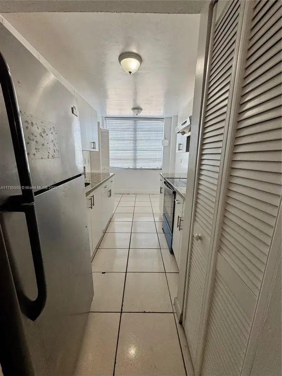 12105 NE 6th Ave # 304, North Miami FL 33161 photo 4