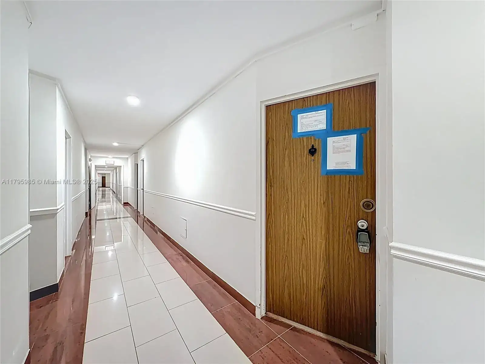 2899 Collins Ave # 1218, Miami Beach FL 33140 photo 5