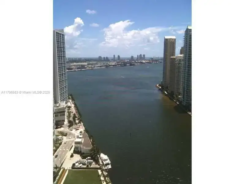 200 Biscayne Boulevard Way # 4904, Miami FL 33131 photo 5