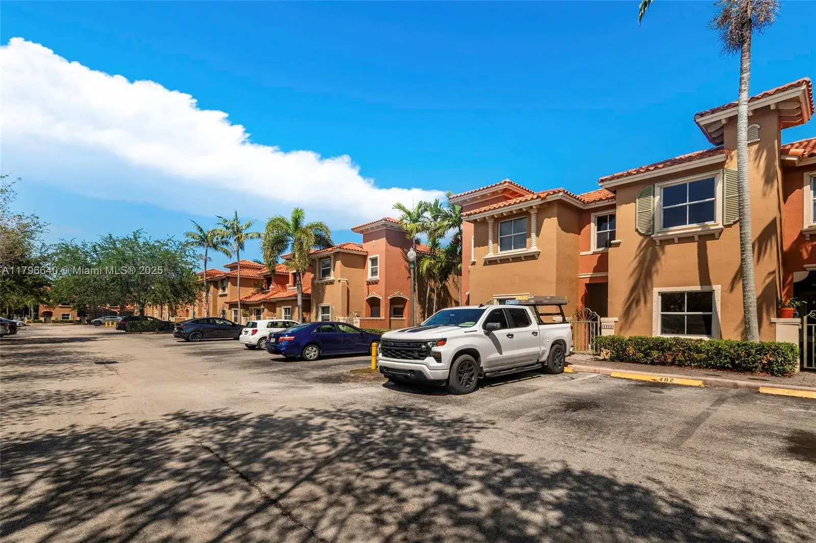 4962 E White Mangrove Way E # 4, Dania Beach FL 33312