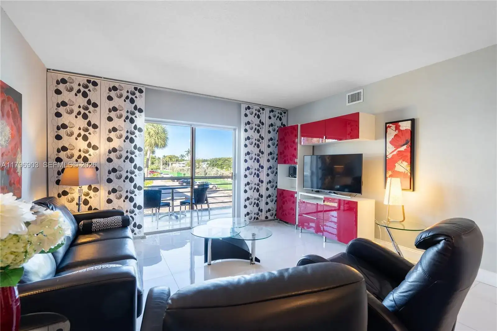 16900 NE 14th Ave # 201, North Miami Beach FL 33162 photo 3