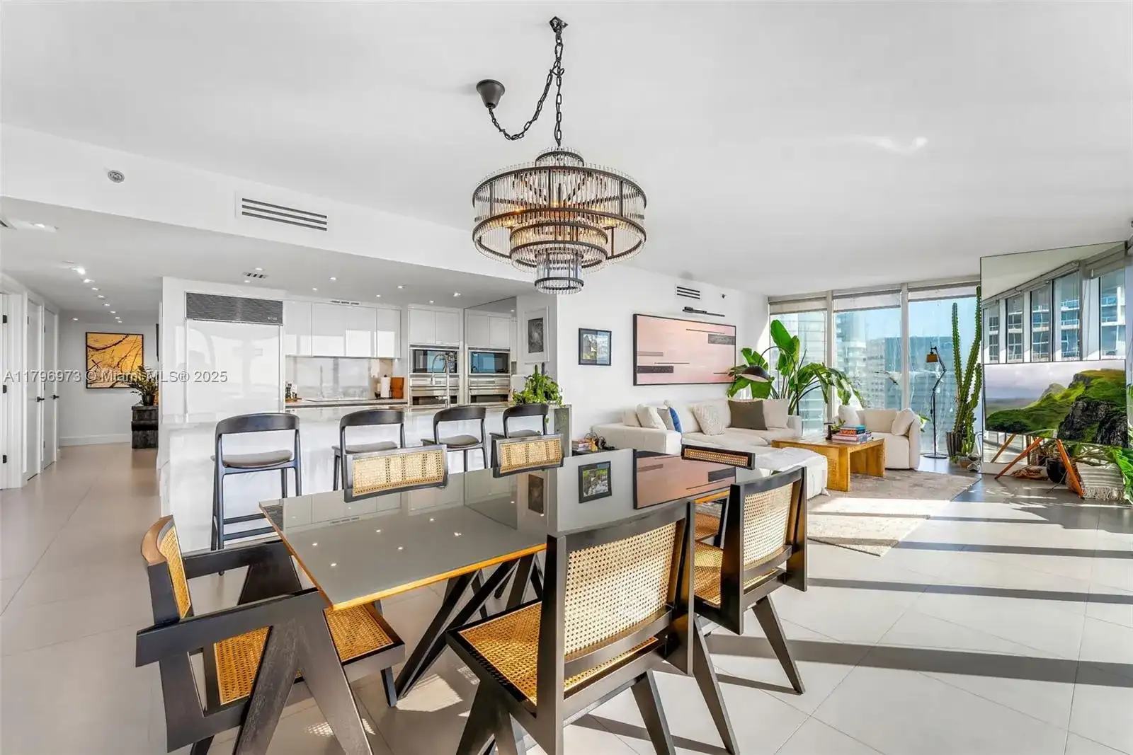 465 E Brickell Ave # 3901, Miami FL 33131 photo 5