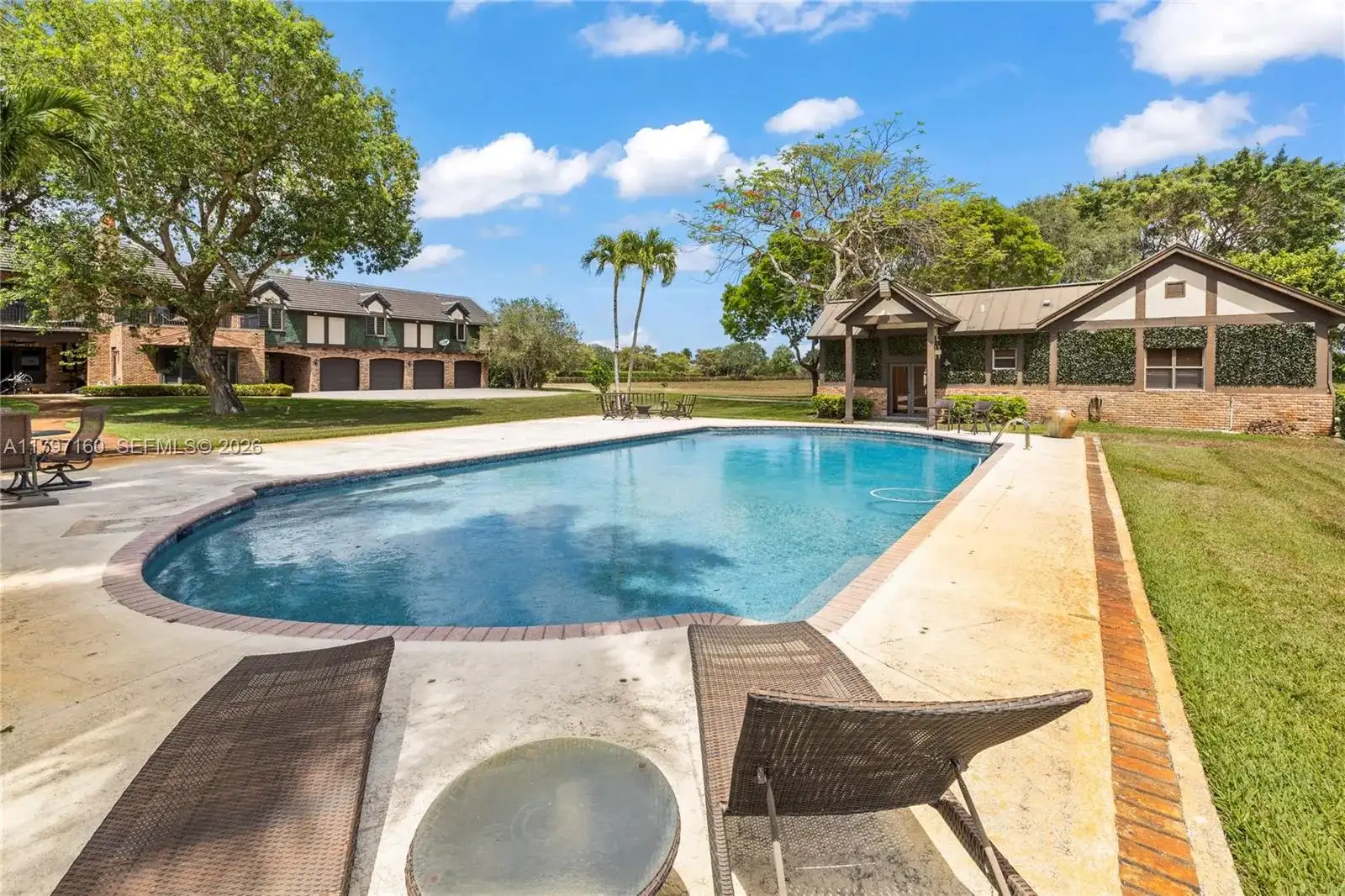 8700 Surrey Ln, Boca Raton FL 33496 photo 5