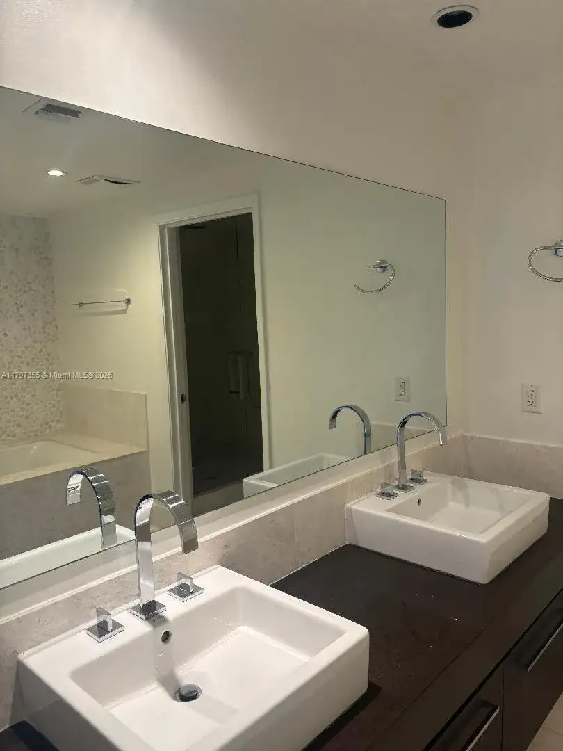 17121 Collins Ave # 3101, Sunny Isles Beach FL 33160 photo 4