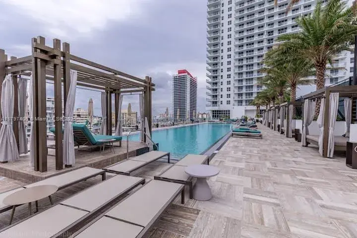 4010 S Ocean Dr # T3501, Hollywood FL 33019
