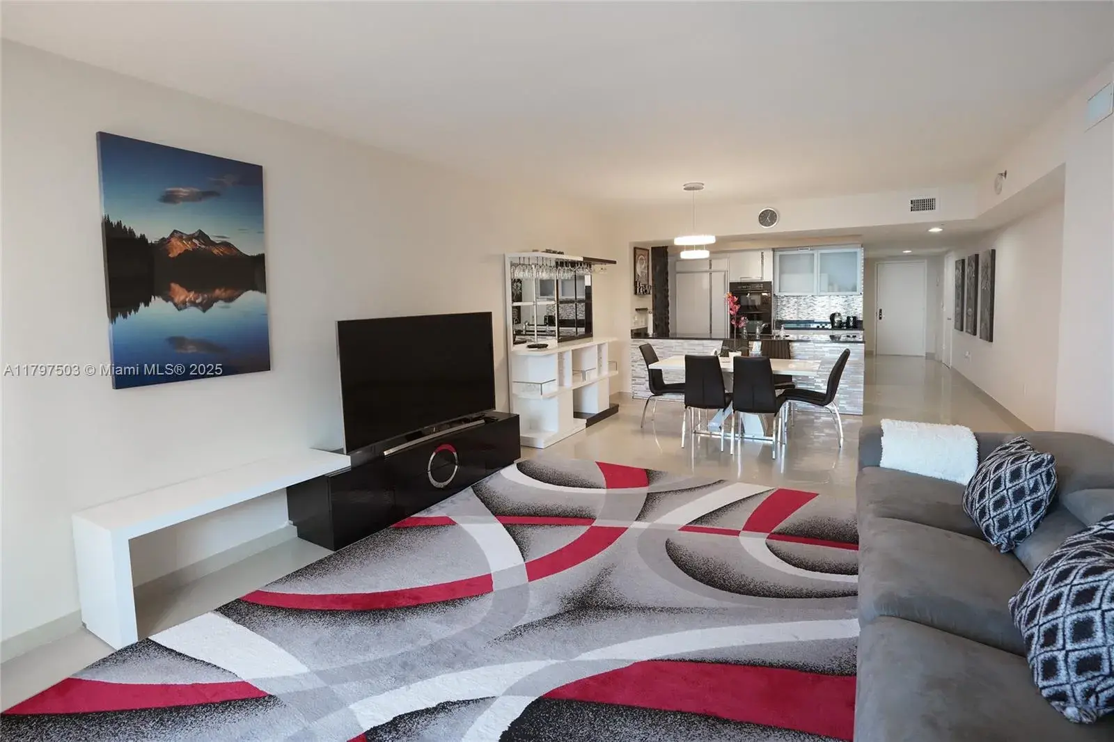 1830 S Ocean Dr # 4111, Hallandale Beach FL 33009