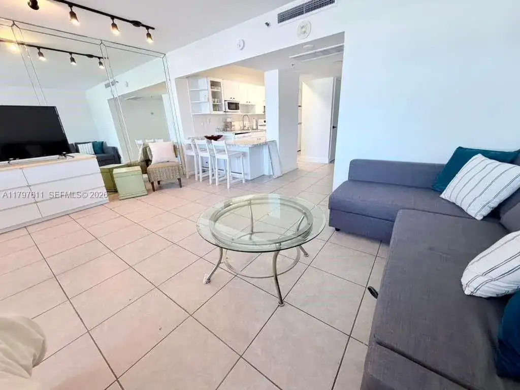 100 Lincoln Rd # 1220, Miami Beach FL 33139 photo 3