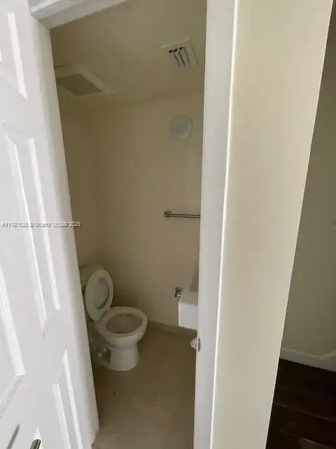 1680 NW 4th Ave # 8B, Miami FL 33136 photo 5