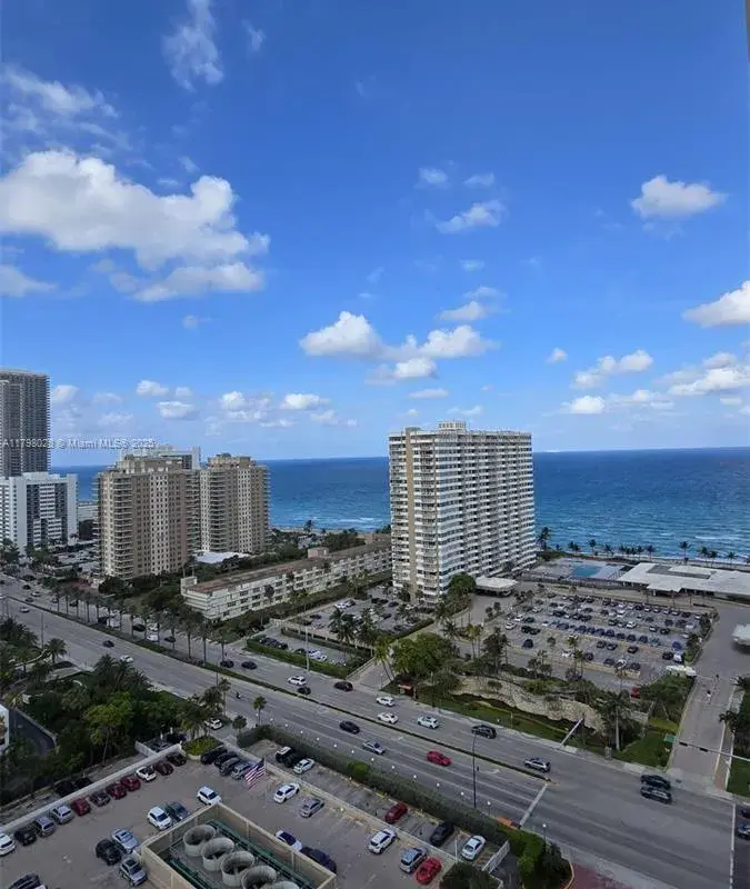 1985 S Ocean Dr # 21D, Hallandale Beach FL 33009