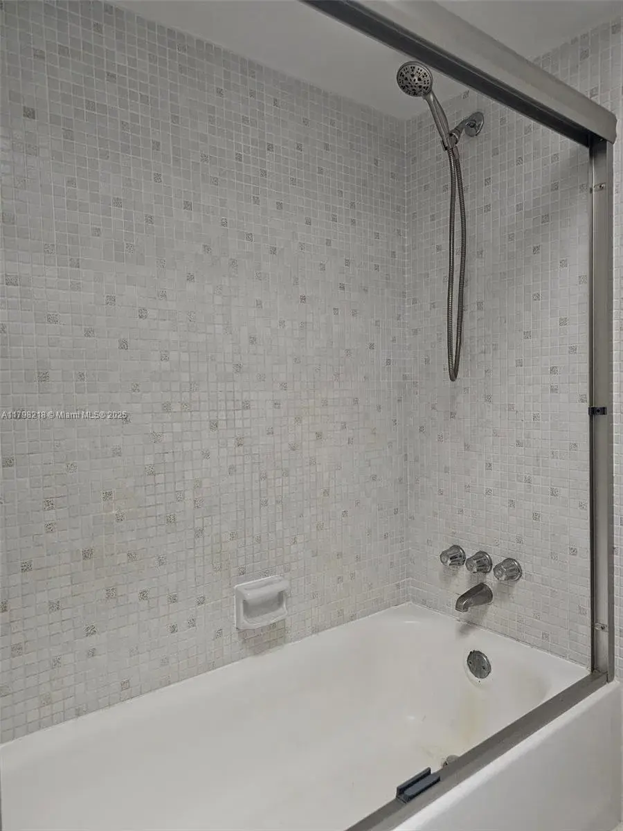 2489 COUNTRY CLUB DR # 102, Titusville FL 32780