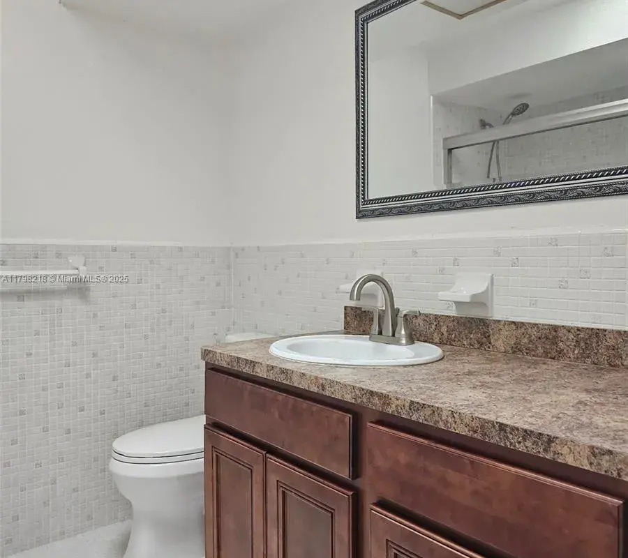2489 COUNTRY CLUB DR # 102, Titusville FL 32780