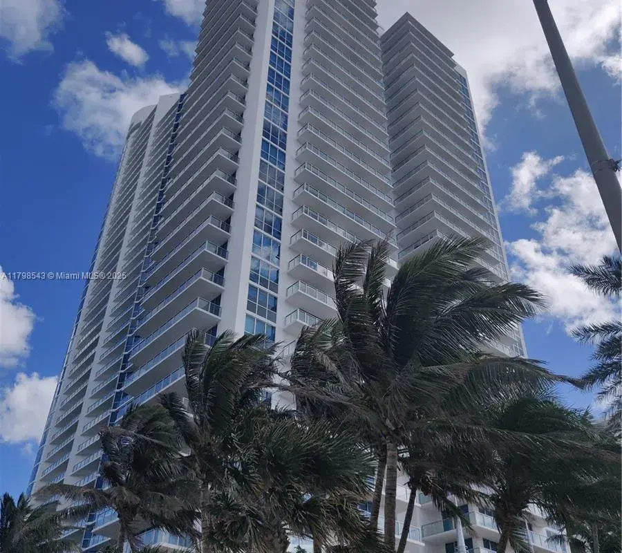 3101 S Ocean Dr # 2206, Hollywood FL 33019