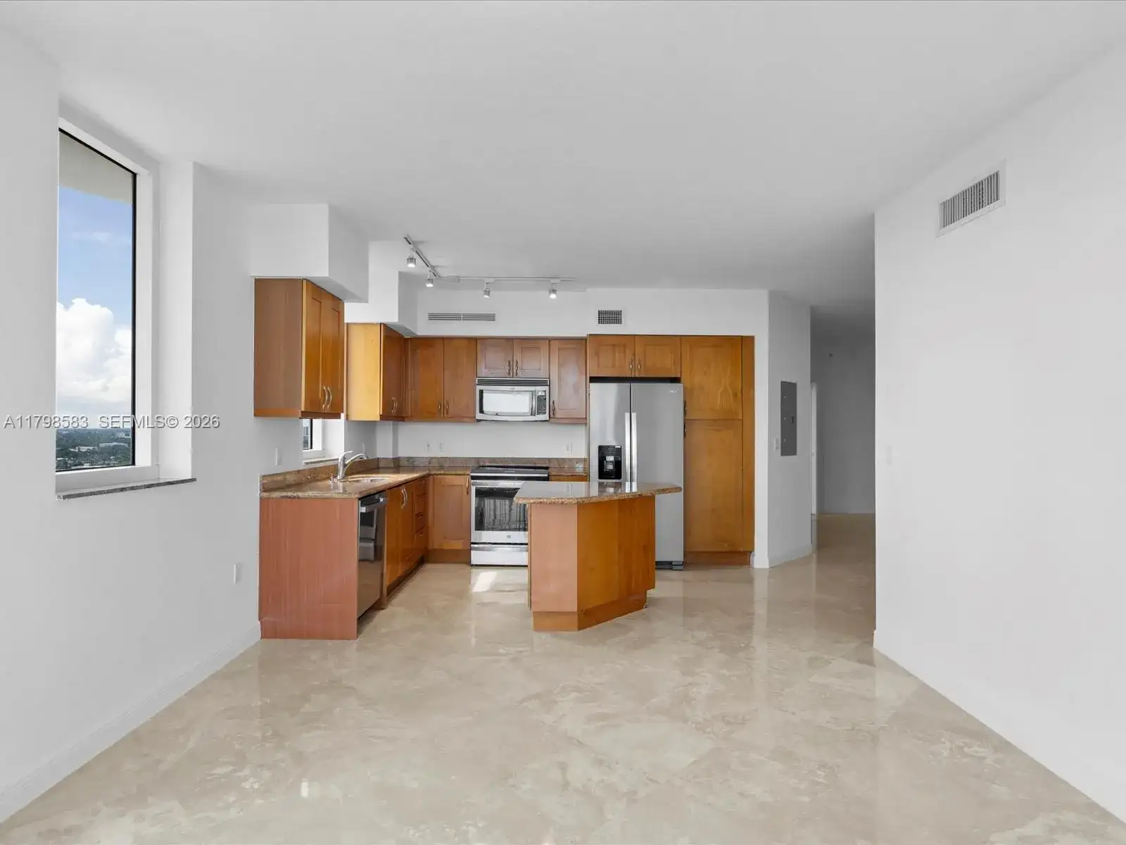 1745 E Hallandale Beach Blvd # 2007W, Hallandale Beach FL 33009 photo 4
