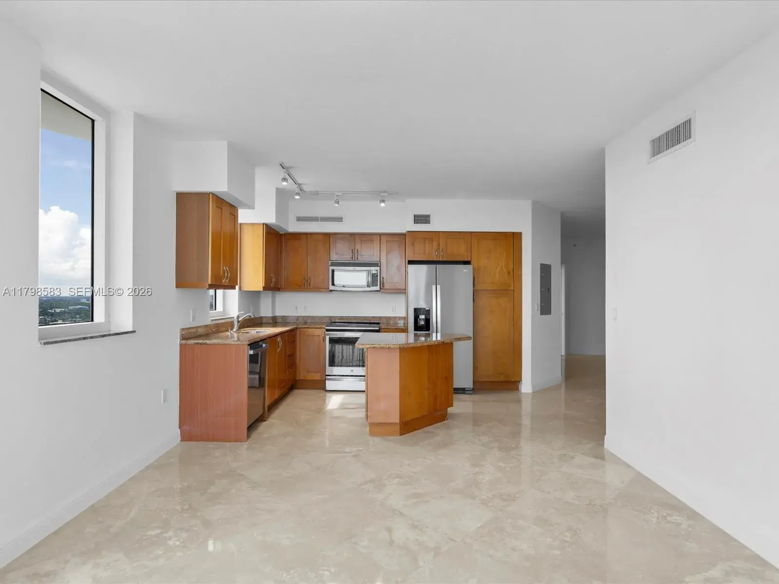 1745 E Hallandale Beach Blvd # 2007W, Hallandale Beach FL 33009