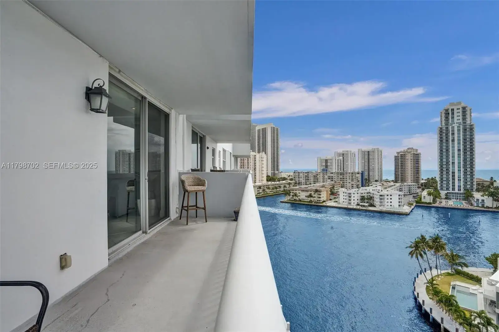137 Golden Isles Dr # 1105, Hallandale Beach FL 33009