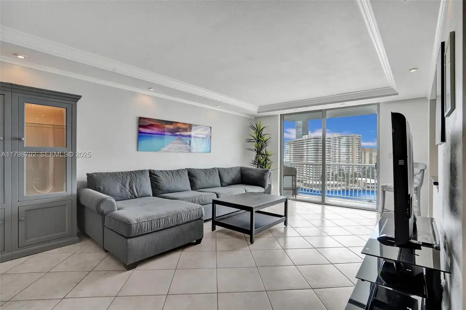 137 Golden Isles Dr # 1105, Hallandale Beach FL 33009 photo 2