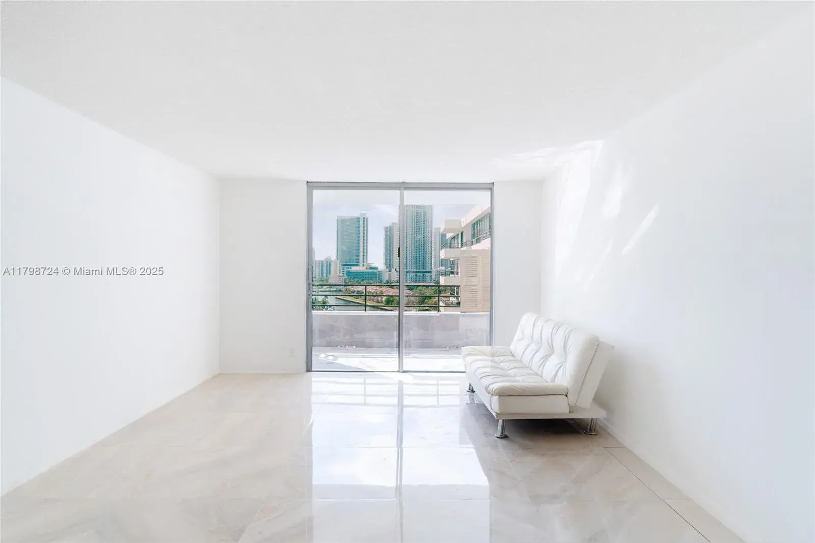 500 Three Islands Blvd # 801, Hallandale Beach FL 33009