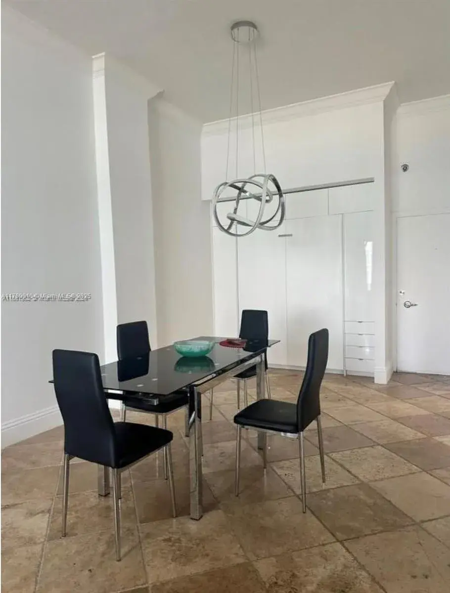 6770 Indian Creek Dr, Miami Beach FL 33141