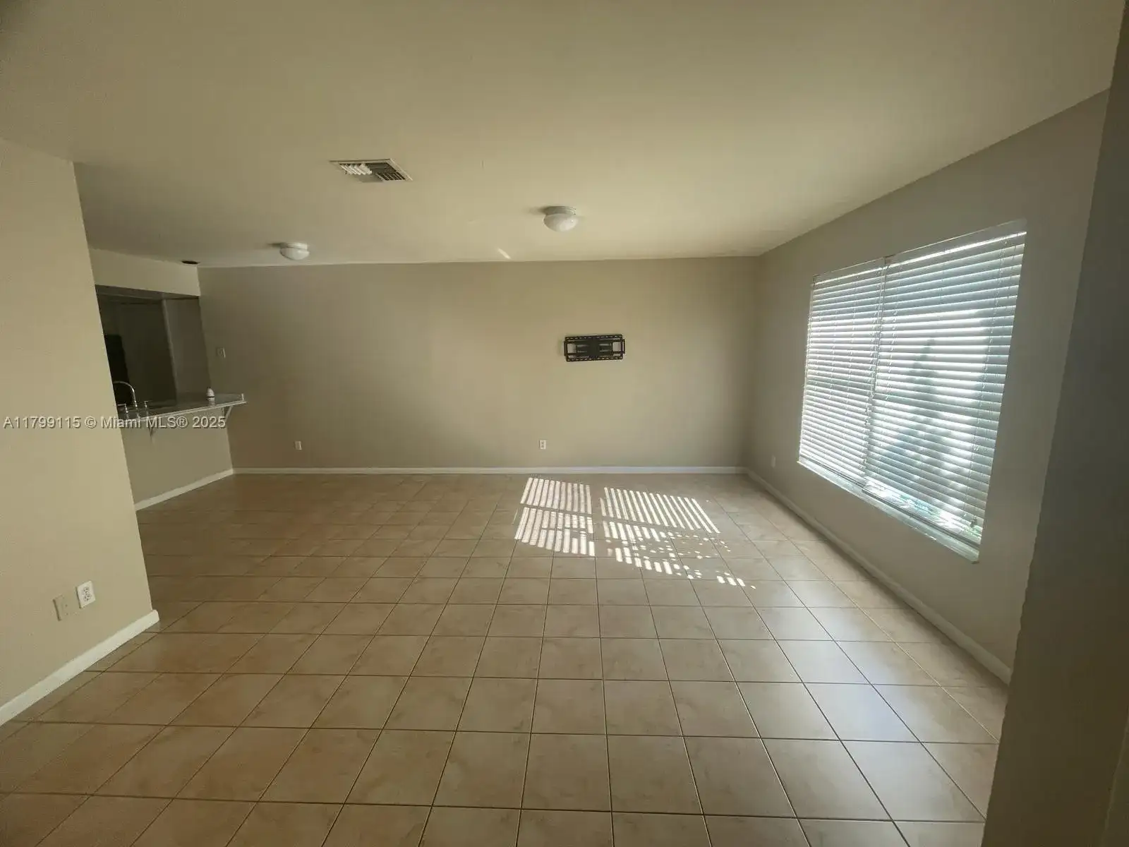 1104 SE 24th Ave # 1104, Cape Coral FL 33990 photo 2