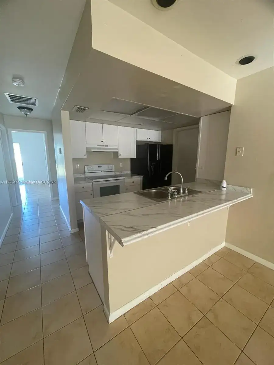 1104 SE 24th Ave # 1104, Cape Coral FL 33990 photo 4