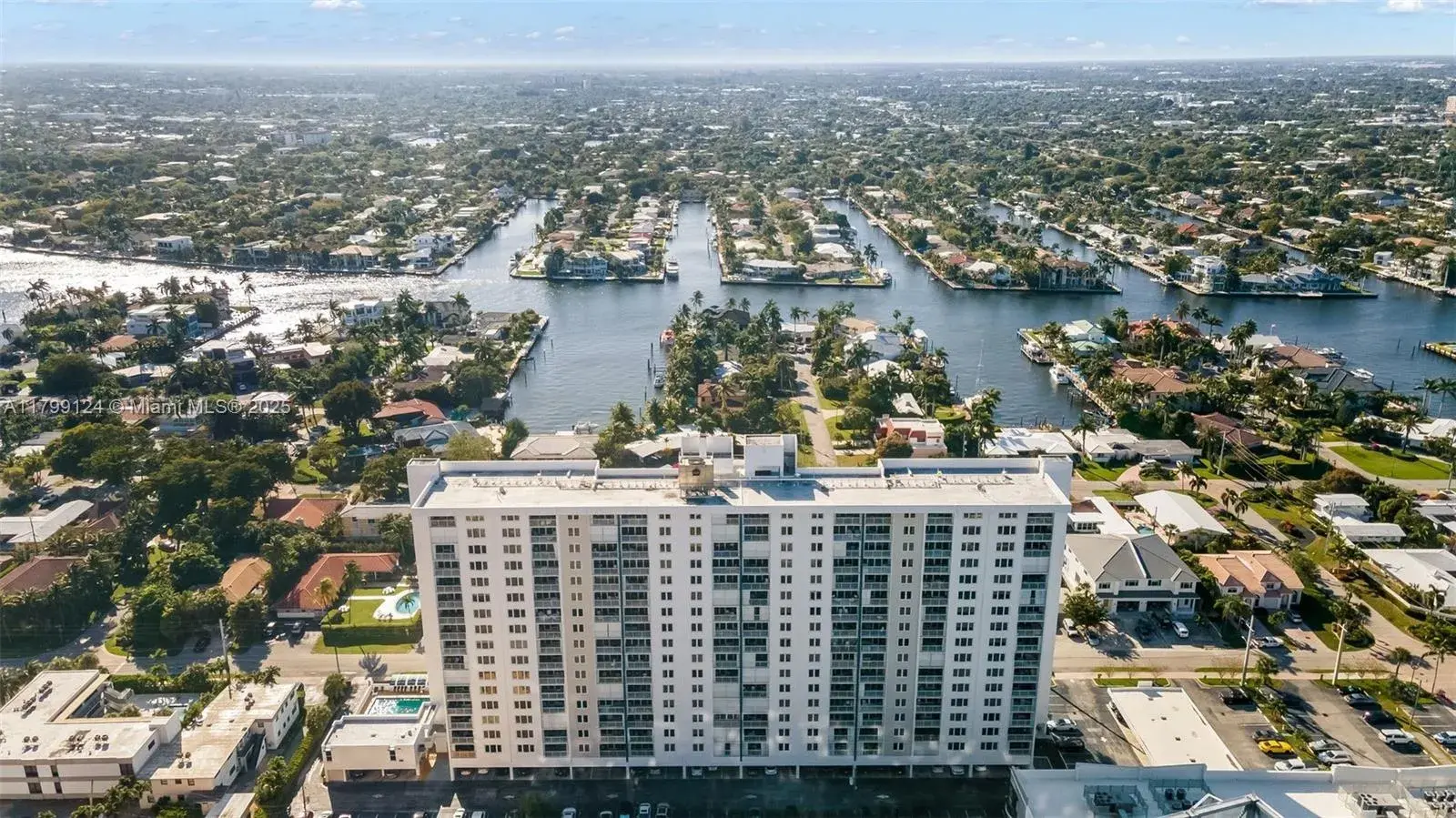 2200 NE 33rd Ave # 2J, Fort Lauderdale FL 33305