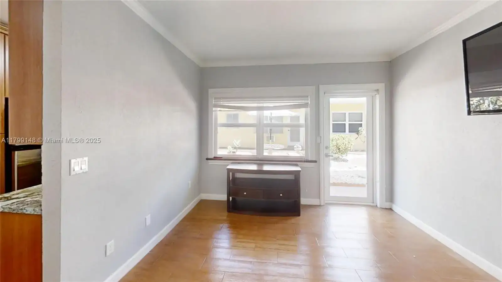 8101 Abbott Ave # 8, Miami Beach FL 33141 photo 3