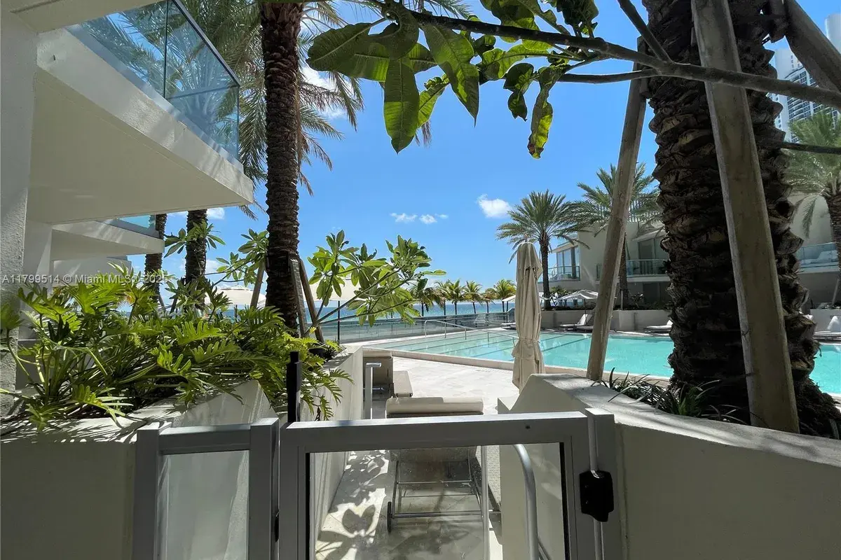 18501 Collins Avenue # 12, Sunny Isles Beach FL 33160