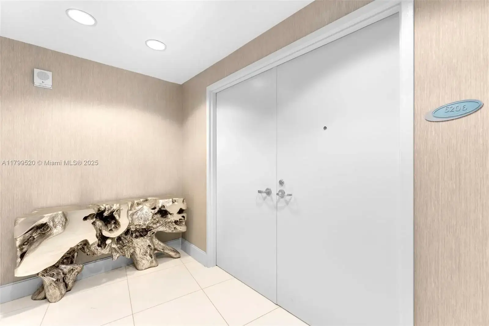 18201 Collins Ave # 5206, Sunny Isles Beach FL 33160 photo 2