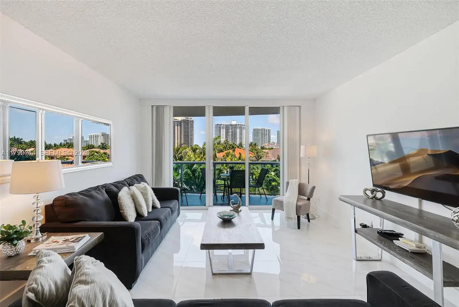 19370 Collins Ave # 324, Sunny Isles Beach FL 33160