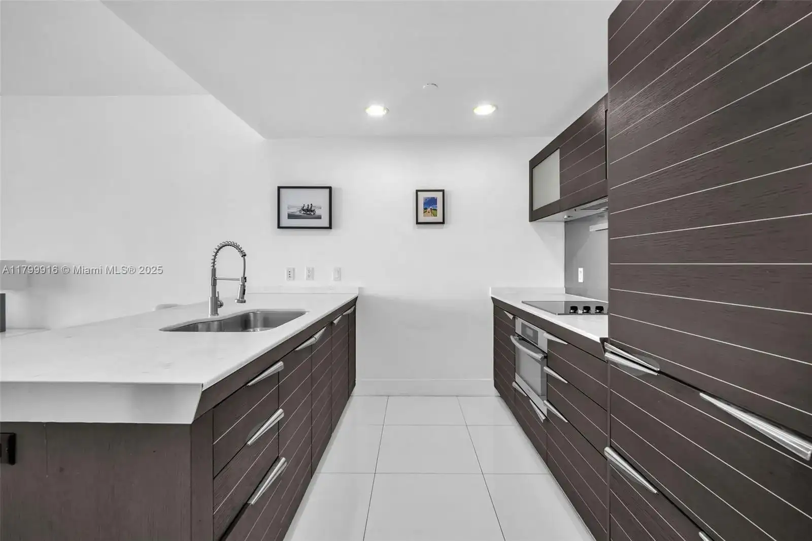 200 Biscayne Boulevard Way # 4012, Miami FL 33131 photo 4