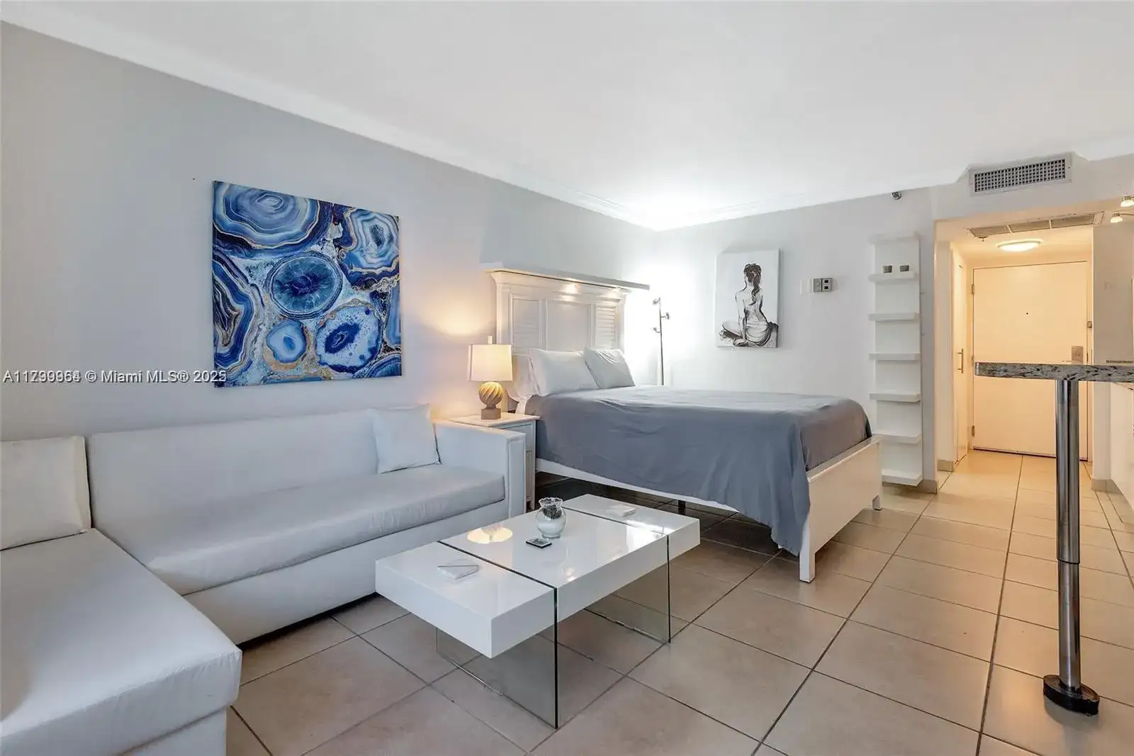 19201 Collins Ave # 1001, Sunny Isles Beach FL 33160 photo 3