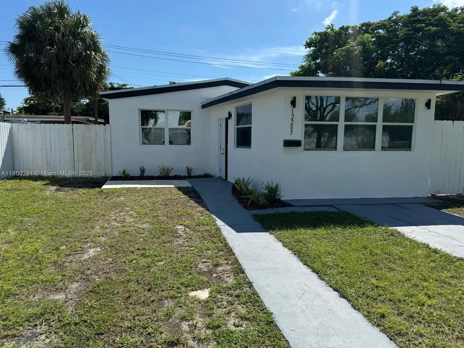 12205 NW 2nd Ave, North Miami FL 33168 photo 3