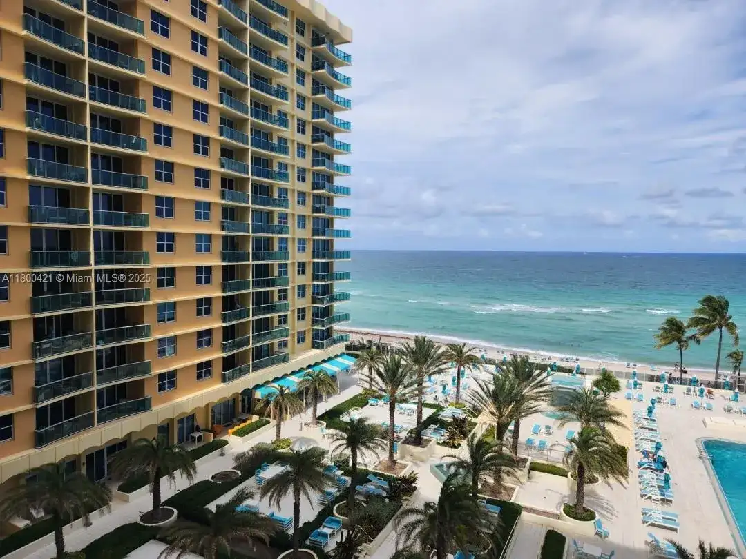 2501 S OCEAN DR, Hollywood FL 33019 photo 4