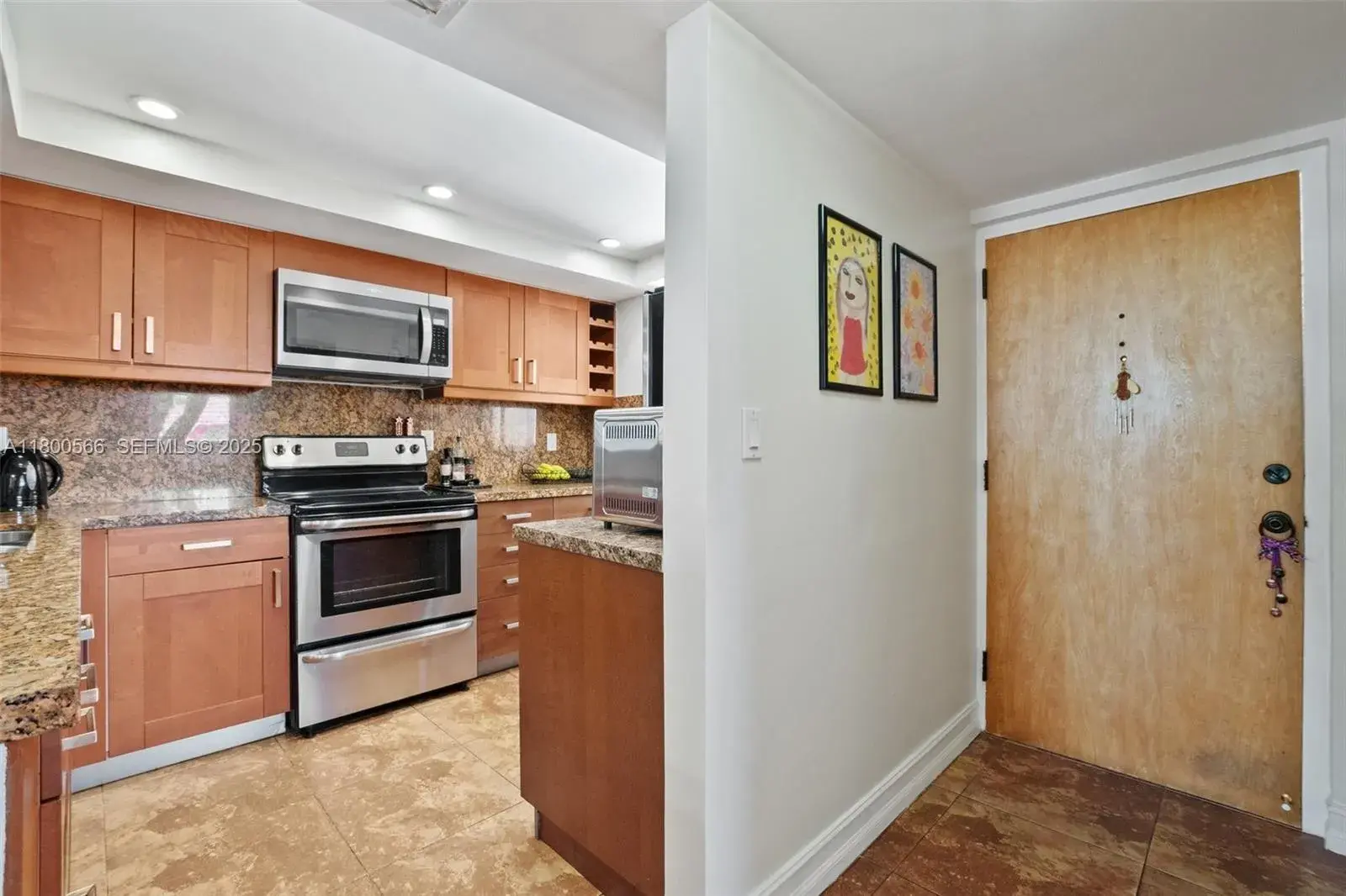 7125 Bay Dr # 201, Miami Beach FL 33141