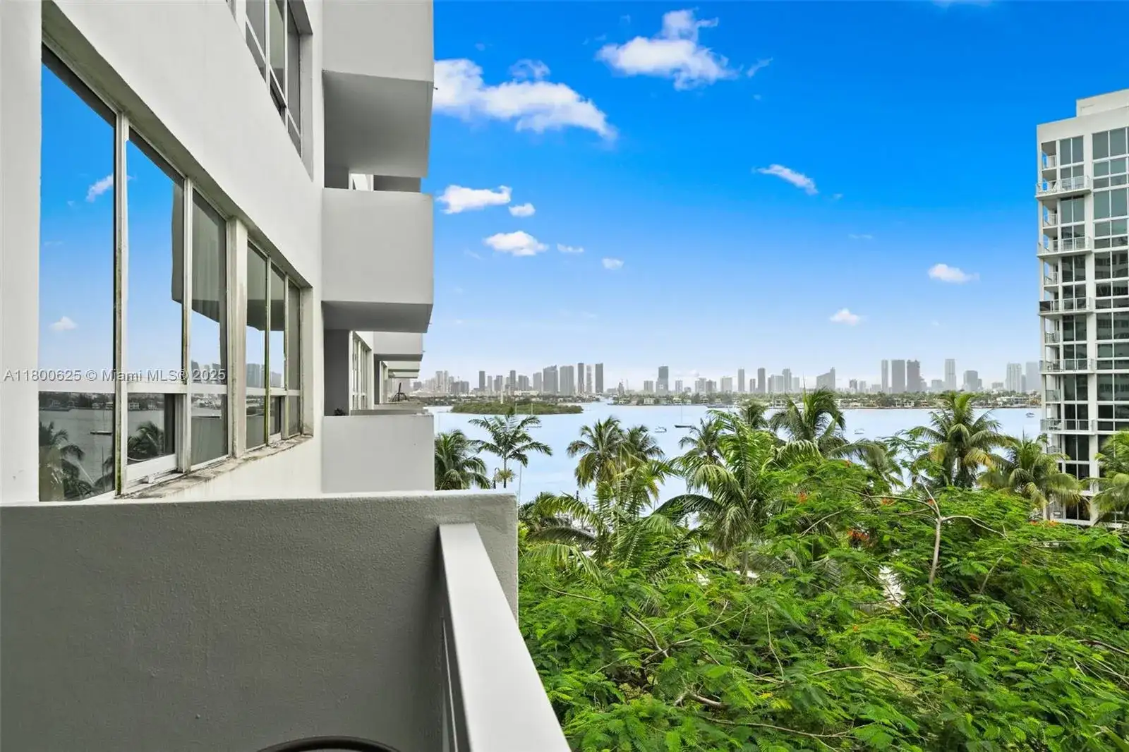 1500 Bay Rd # 648S, Miami Beach FL 33139 photo 2