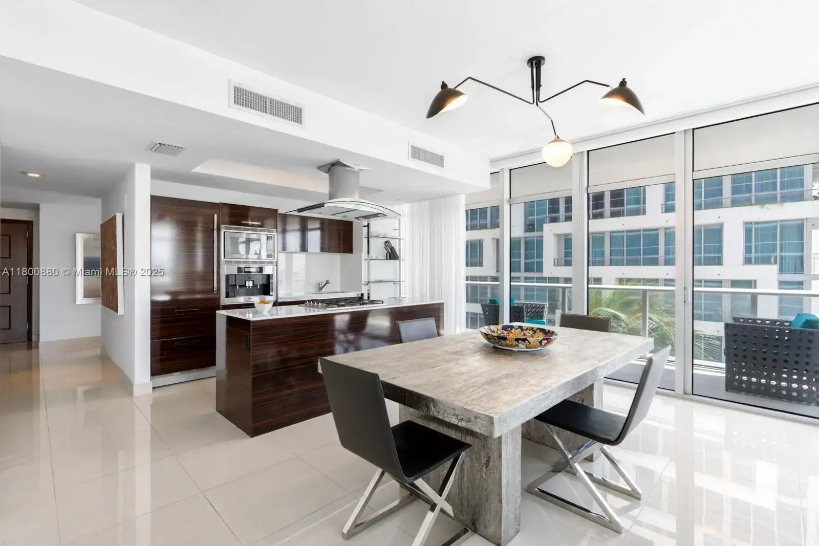 3737 Collins Ave # 503, Miami Beach FL 33140 photo 4